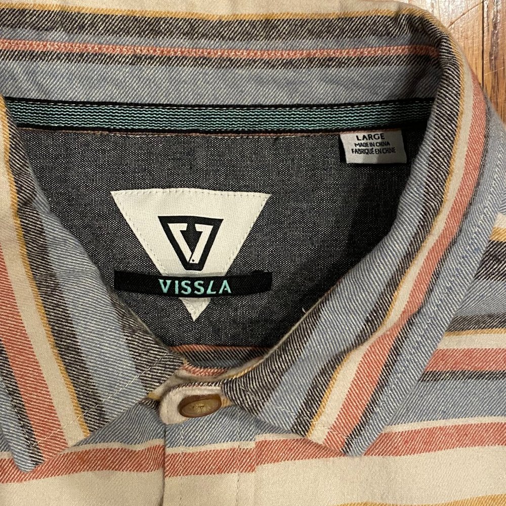 VISSLA New Men's Central Coast Flannel Long Sleeve Button Down Size Large Dune - Picture 2 of 6